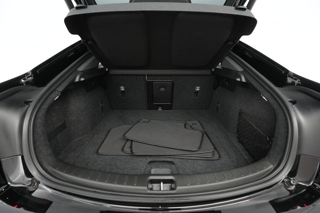 2022 Polestar 2 — photo 6 of 22