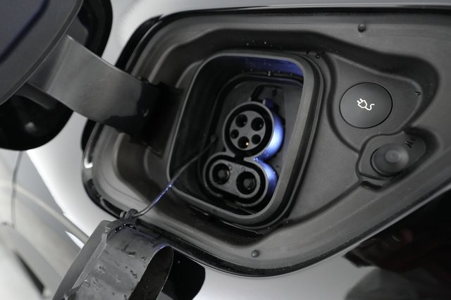 2022 Polestar 2 — photo 8 of 22