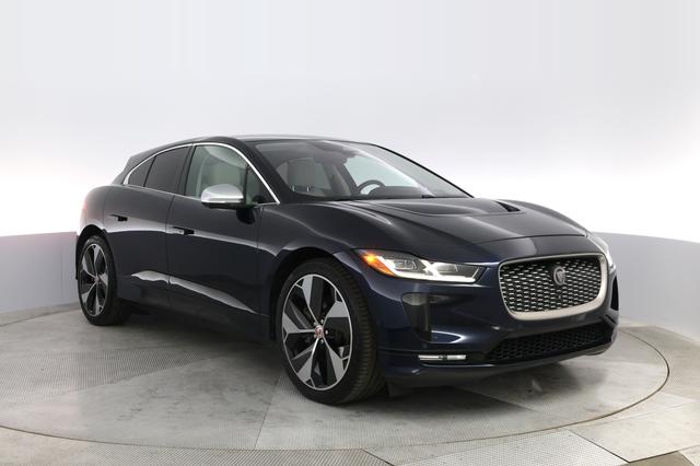 2022 Jaguar I-Pace — photo 10 of 21
