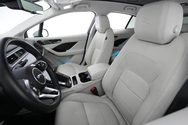 2022 Jaguar I-Pace — photo 3 of 21