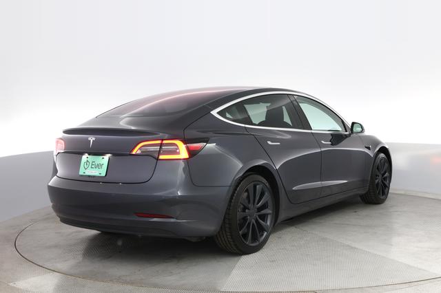 2018 Tesla Model 3 — photo 2 of 21