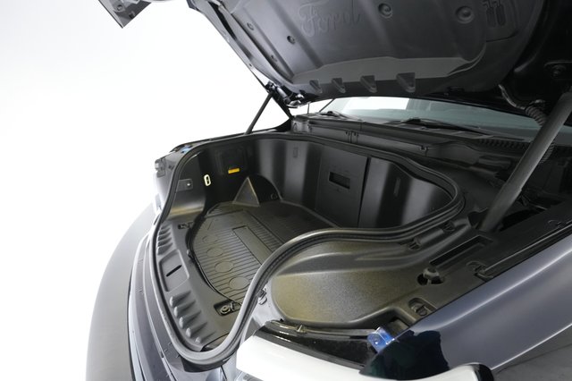 2022 Ford F150 Lightning — photo 19 of 20