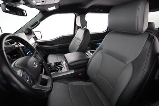 2022 Ford F150 Lightning — photo 3 of 20