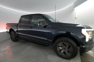 2022 Ford F150 Lightning — photo 11 of 20