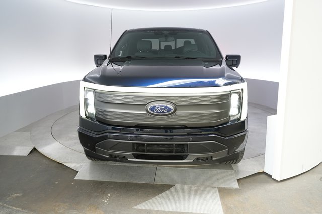 2022 Ford F150 Lightning — photo 13 of 20