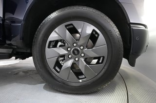 2022 Ford F150 Lightning — photo 15 of 20