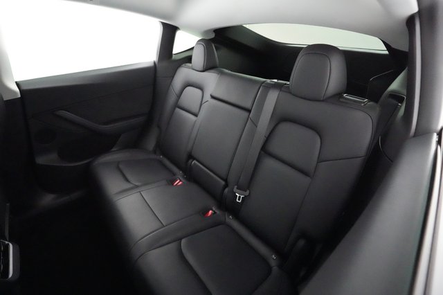2022 Tesla Model Y — photo 19 of 22