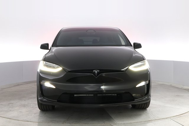 2022 Tesla Model X — photo 9 of 25