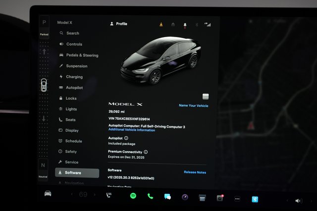 2022 Tesla Model X — photo 5 of 25