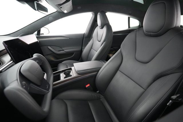 2023 Tesla Model S — photo 3 of 22