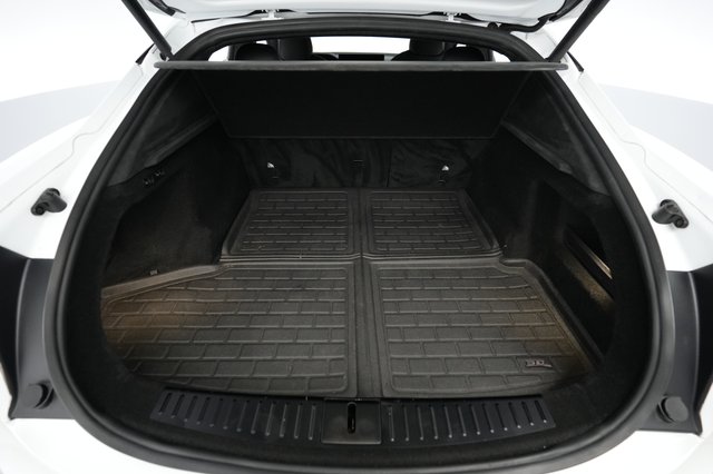 2023 Tesla Model S — photo 6 of 22