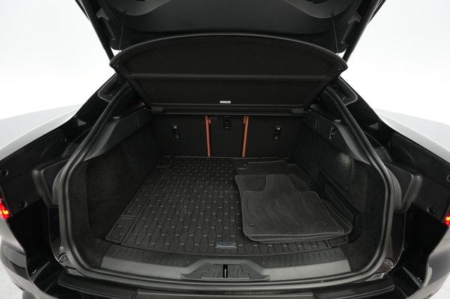 2024 Jaguar I-Pace — photo 6 of 22