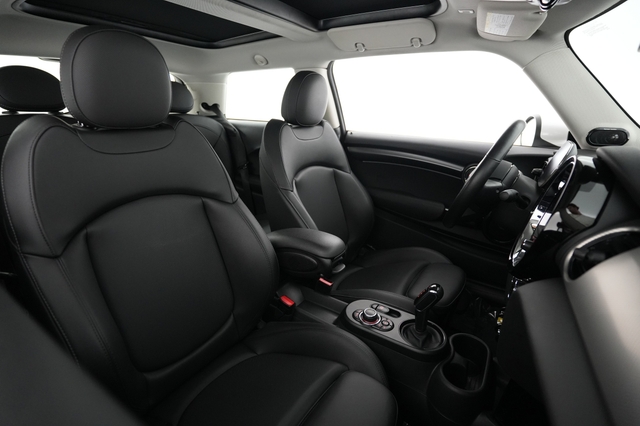 2024 MINI Cooper SE