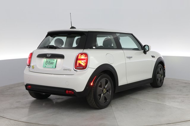 2024 MINI Cooper SE — photo 2 of 25