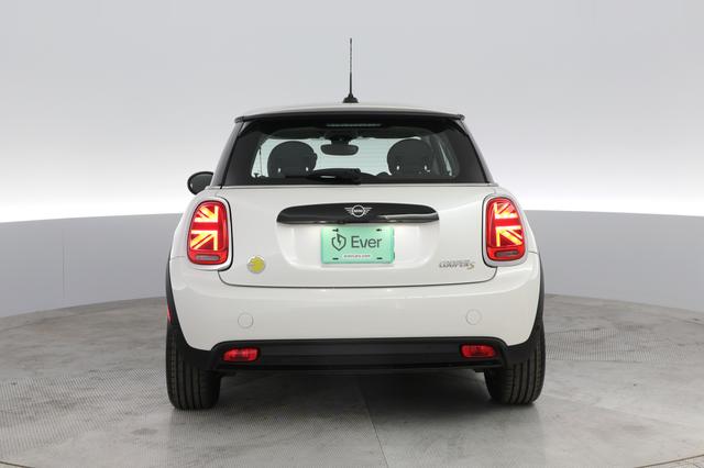 2024 MINI Cooper SE — photo 6 of 25