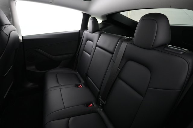 2023 Tesla Model Y — photo 17 of 22