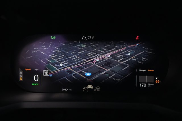 2022 Polestar 2 — photo 5 of 22