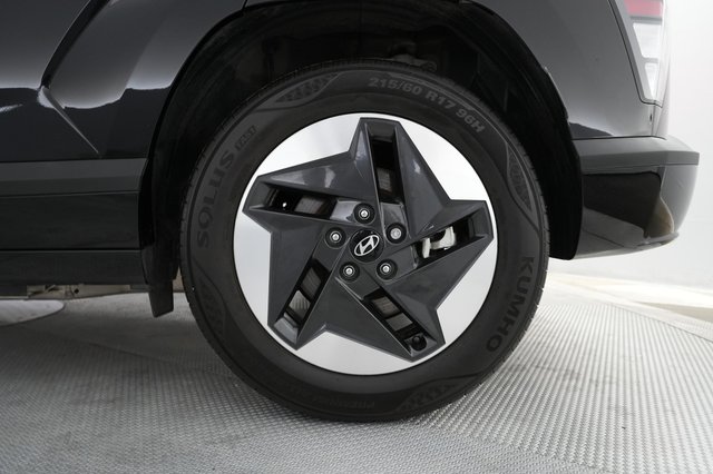 2024 Hyundai Kona — photo 7 of 25