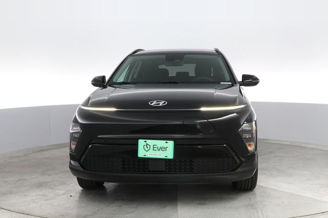 2024 Hyundai Kona — photo 9 of 25