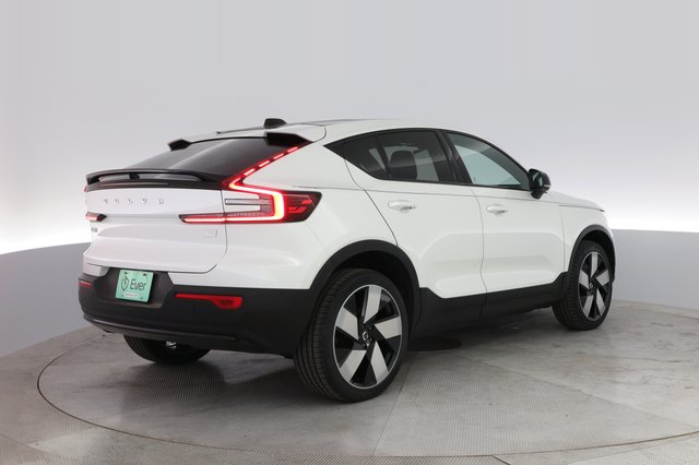 2023 Volvo C40 Recharge — photo 2 of 23