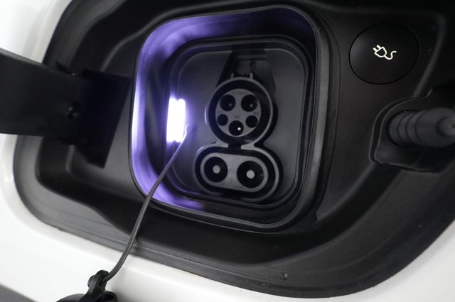 2023 Volvo C40 Recharge — photo 8 of 23