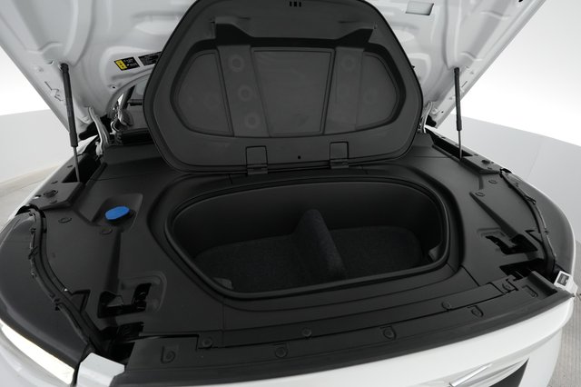 2023 Volvo C40 Recharge — photo 21 of 23