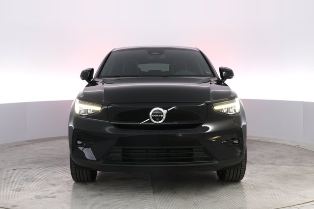 2023 Volvo C40 Recharge — photo 9 of 27