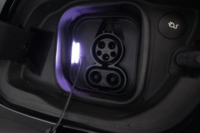 2023 Volvo C40 Recharge — photo 8 of 27