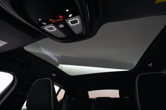 2023 Volvo C40 Recharge — photo 23 of 27