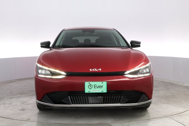 2023 Kia EV6 — photo 9 of 21