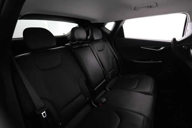 2023 Kia EV6 — photo 4 of 21