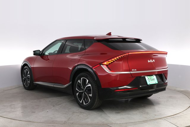 2023 Kia EV6 — photo 13 of 21