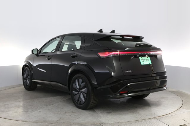 2023 Nissan Ariya — photo 13 of 20