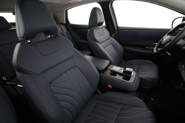 2023 Nissan Ariya — photo 19 of 20