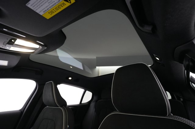 2022 Volvo C40 Recharge — photo 20 of 24