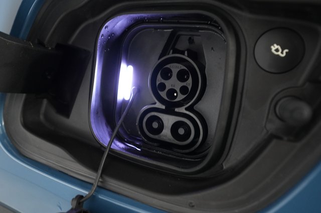 2022 Volvo C40 Recharge — photo 8 of 24