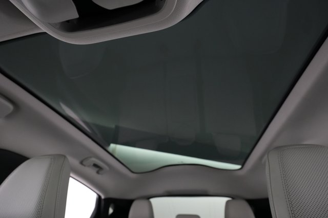 2021 Ford Mustang Mach-E — photo 20 of 23