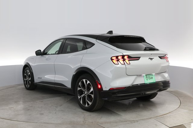 2021 Ford Mustang Mach-E — photo 13 of 23