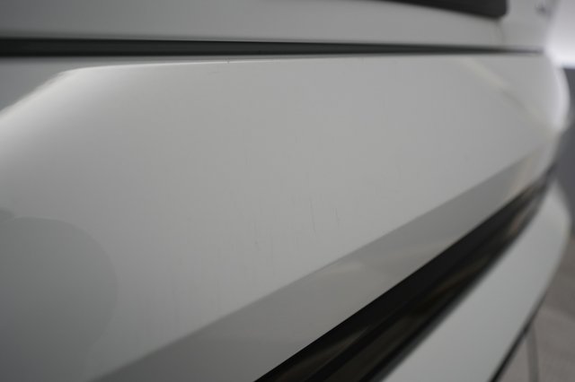 2021 Audi e-tron — photo 22 of 25