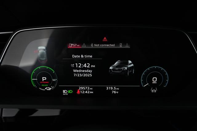 2021 Audi e-tron — photo 5 of 25