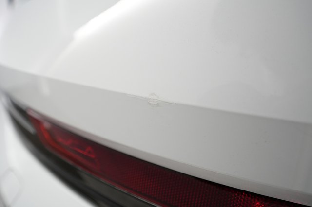2021 Audi e-tron — photo 21 of 25