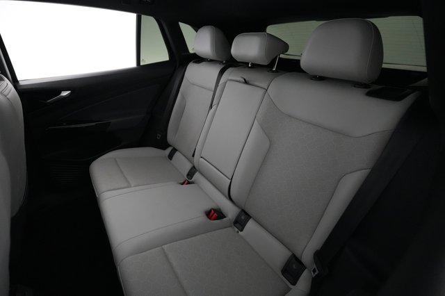 2021 Volkswagen ID.4 — photo 19 of 20