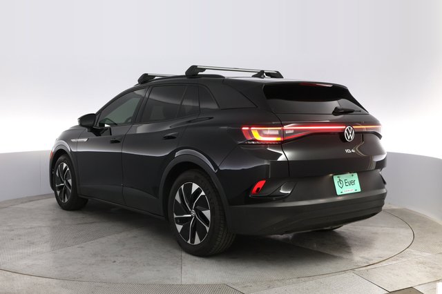 2021 Volkswagen ID.4 — photo 13 of 20