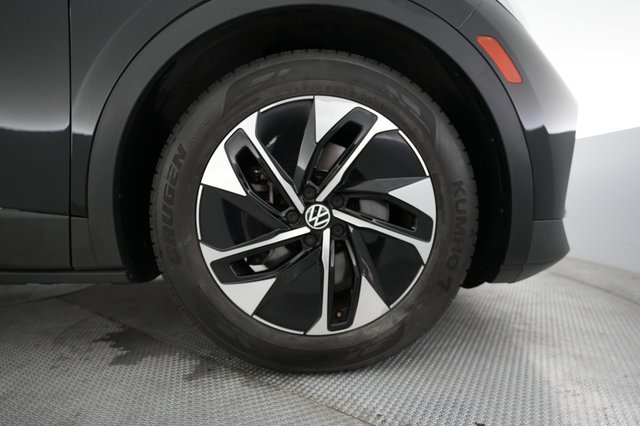 2021 Volkswagen ID.4 — photo 7 of 20