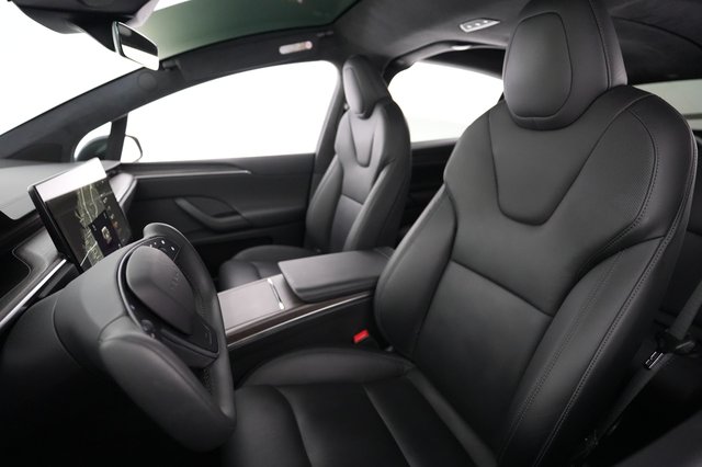 2022 Tesla Model X — photo 3 of 23