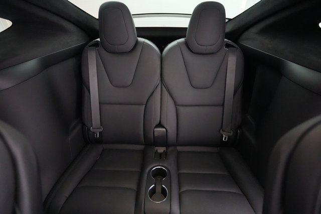 2022 Tesla Model X — photo 20 of 23