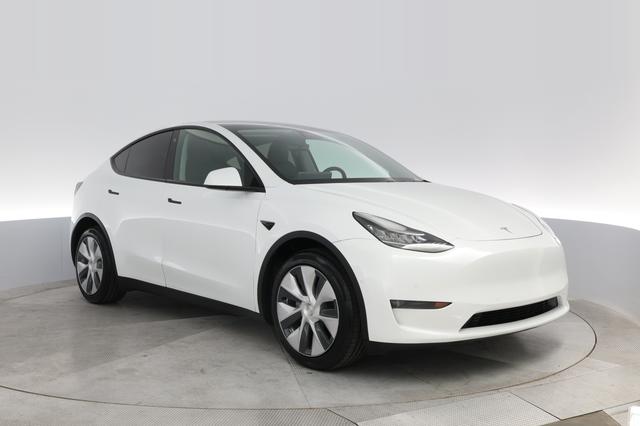 2021 Tesla Model Y — photo 10 of 22