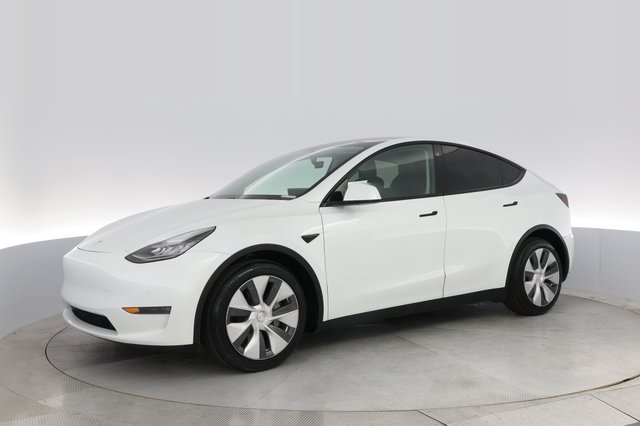2021 Tesla Model Y — photo 14 of 22