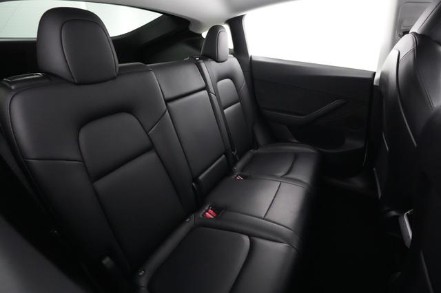 2021 Tesla Model Y — photo 4 of 22