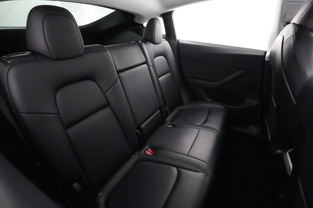 2021 Tesla Model Y — photo 4 of 22